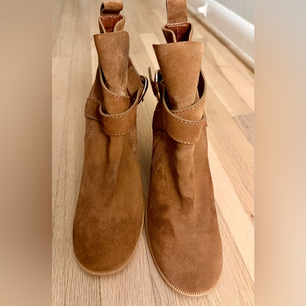 ✨ Poshmark Sales Pitch – See by Chloé “Shade” Suede Boots – Size 10 ✨
